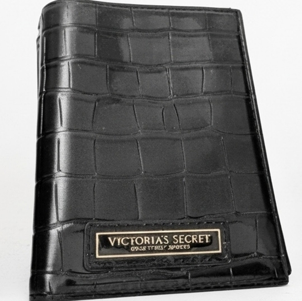 Victoria's Secret Black Key and Card Holder